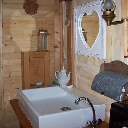 Le Coin De Feu Bed & Breakfast Clairfayts